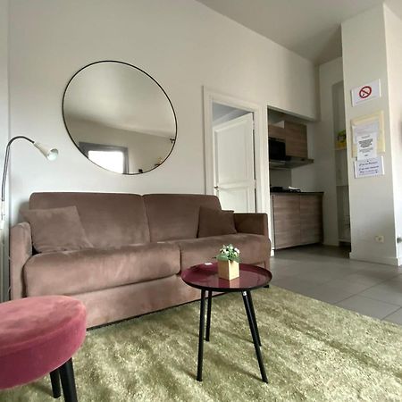 Апартаменты Le Fonctionnel - Grande Terrasse En Plein Centre ! Кастельно-ле-Лез Экстерьер фото